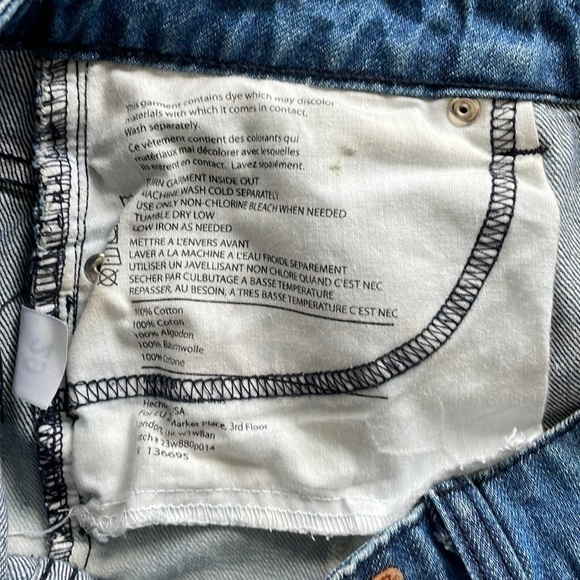 Sz 29 BDG Urban Outfitters High Rise Cheeky ombré blue to bleach shorts EUC - Picture 8 of 8